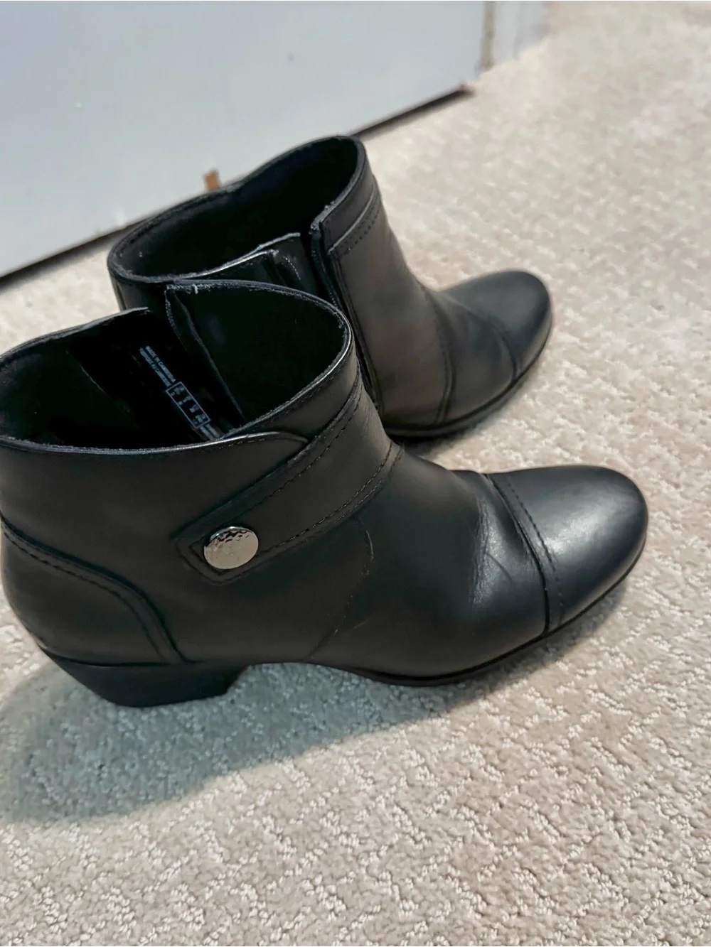 Black Leather Women's Ankle Boots - Classic Zip & Strap - Size 8 - Picture 1 of 10